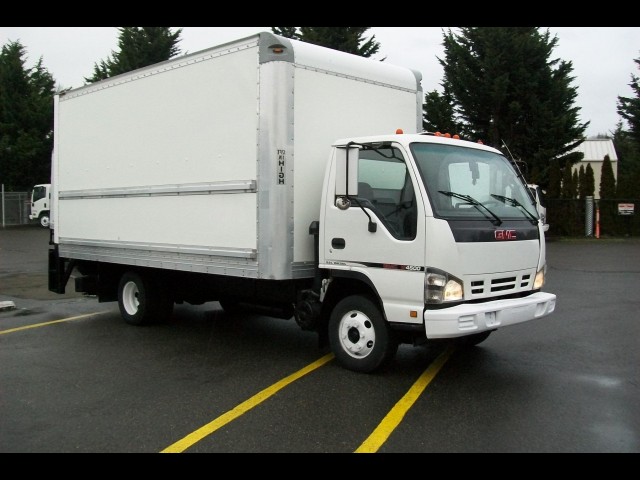 2006 GMC W4500 