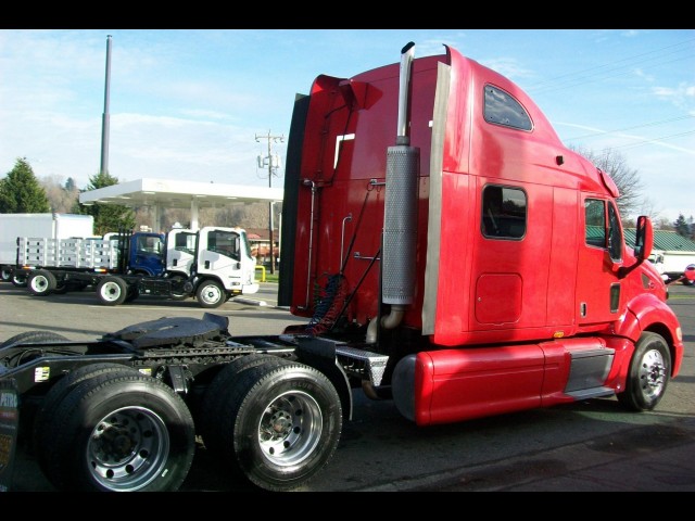 2006 PETERBILT 387 