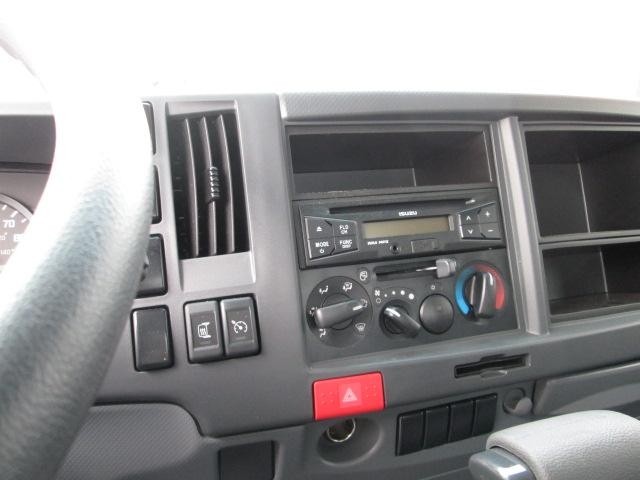 2014 ISUZU NPR EFI 