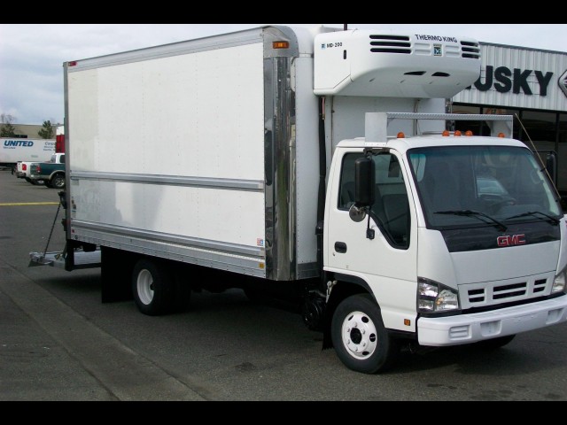 2007 GMC W4500 