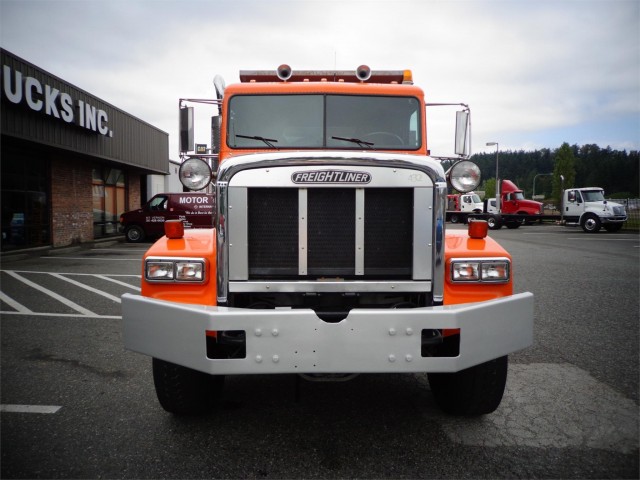 1996 FREIGHTLINER FLD12064SD 