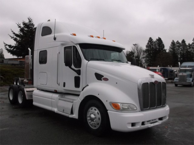 2003 PETERBILT 387 