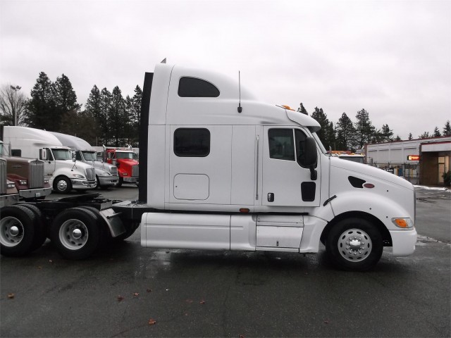 2003 PETERBILT 387 