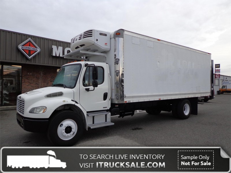 2005 FREIGHTLINER BUSINESS CLASS M2 106   GRAPEVINE, TX