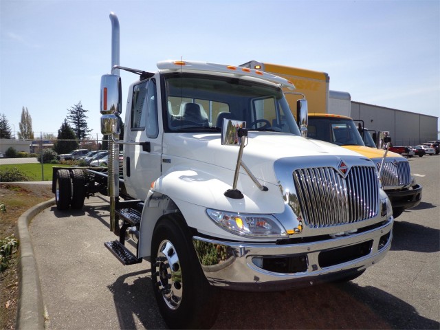 2014 INTERNATIONAL 4300 