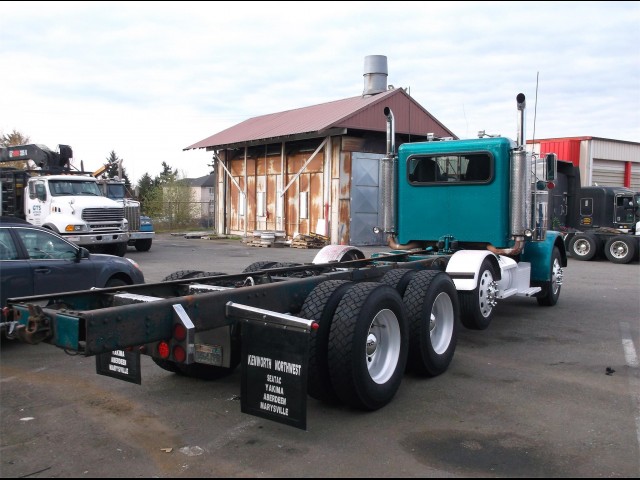 1996 PETERBILT 378 