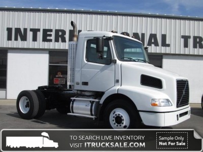 2010 VOLVO VNM42T200   GRAPEVINE, TX
