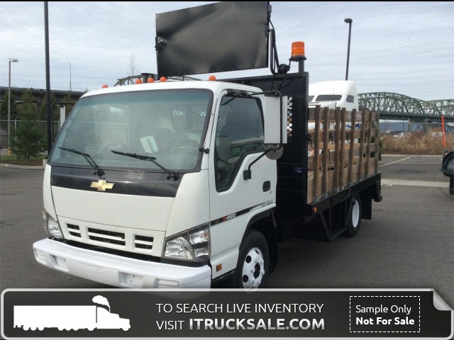 2006 CHEVROLET W4500 