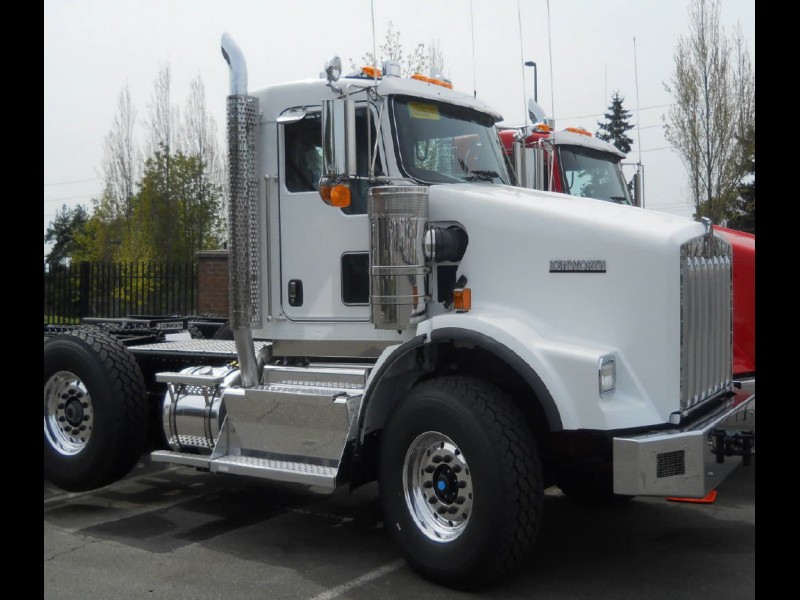 2014 KENWORTH T800 DROP-AXLE  GRAPEVINE, TX