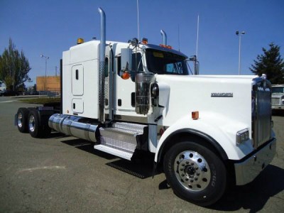 2012 KENWORTH W900L SLEEPER - 72'' AEROCAB  GRAPEVINE, TX